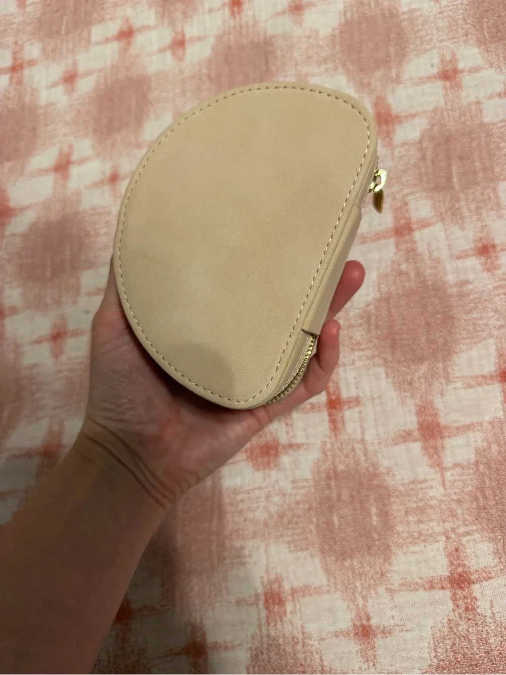 a new day Beige Travel Jewelry Case with Gold Zipper